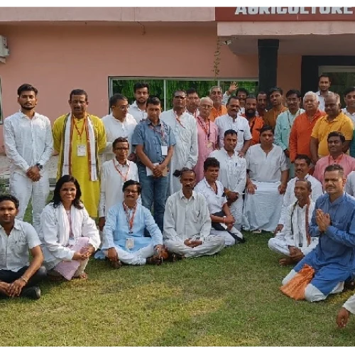 Shri Acharya Ji and Kisan Prabhari Meeting